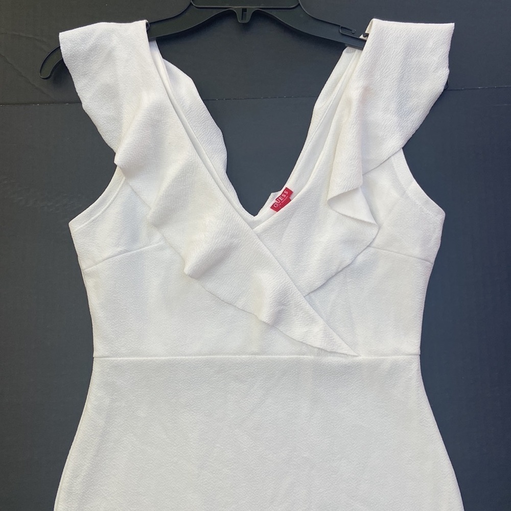 New GUESS Ruffle V-Neck White Dress SZ S